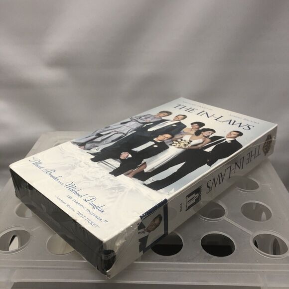 The In-Laws VHS Movie Warner Bros Albert Brooks Michael Douglas New Sealed - Picture 10 of 10